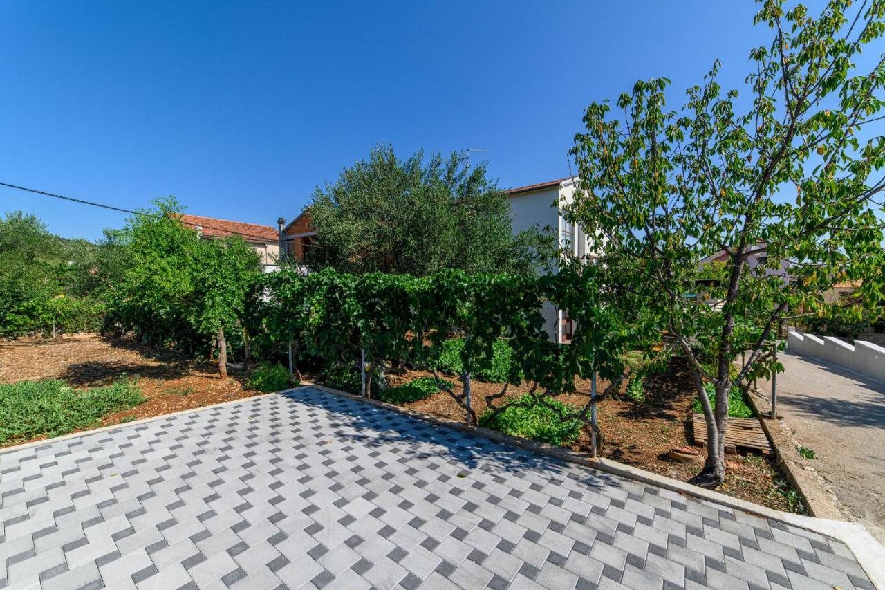 Apartmani Ante Šibenik Exteriör bild